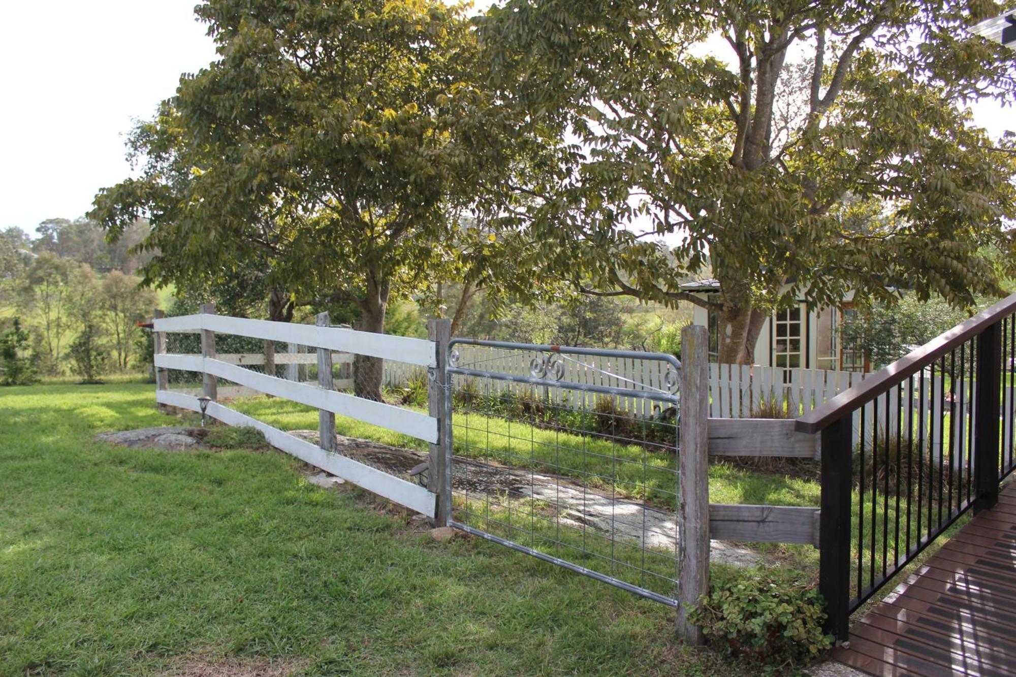 Bryn Glas Farm Stay Моруя Экстерьер фото